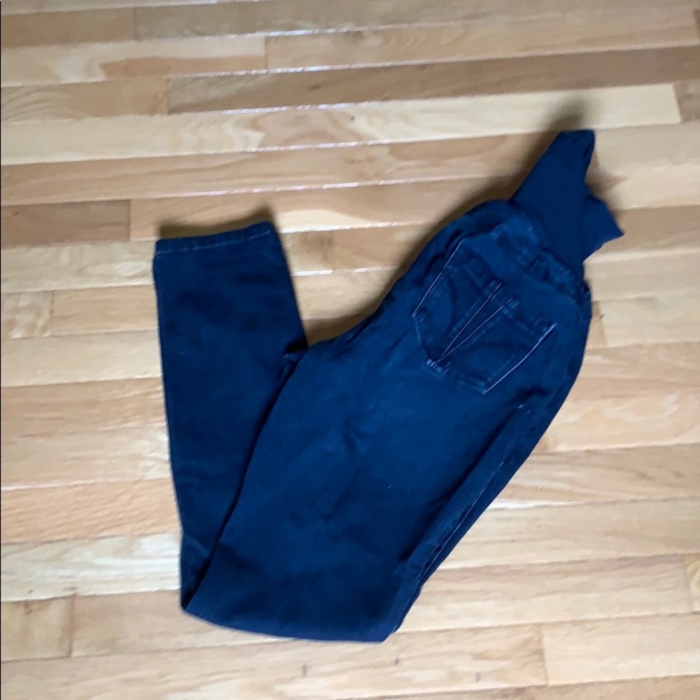 Maternity blue jeans